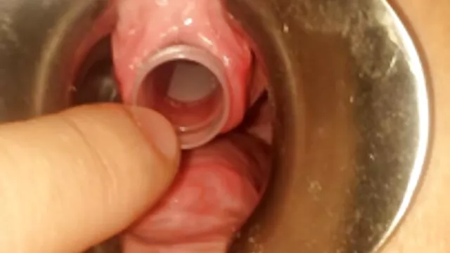 Porno Geen registratie  Roodharige absorbeert het sperma met haar mond en ze is niet genoeg. porno duits