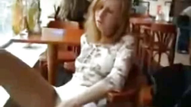 Hete porno Geen registratie  Een vrouw werd neergeschoten door seks in de kamer. porno pretpark