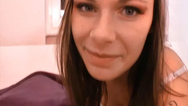 Hete porno Geen registratie  Olivia sin lange sexfilms om een man te neuken.