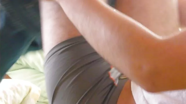 Hete porno Geen registratie  Khokhlushka wordt geneukt in vlaamse pornofilmpjes de auto.