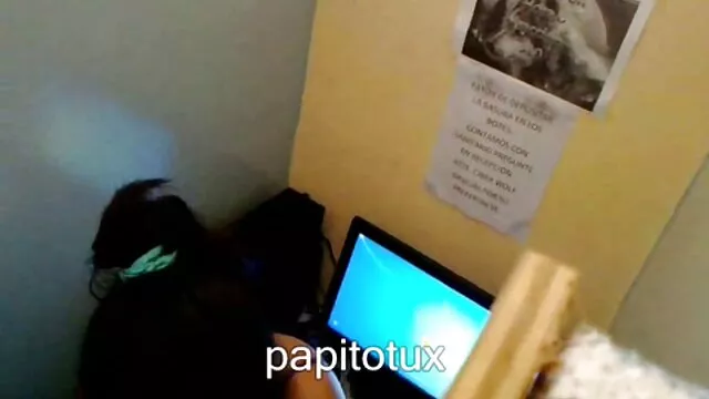 Hete porno Geen registratie  Harde lul in de vagina porno films vagina.