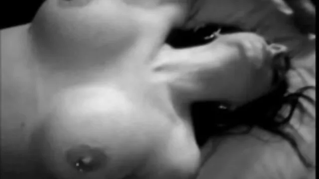 Hete porno Geen registratie  Mensen rukten de verona van de leur pornofilms zwarte huid van Manda.
