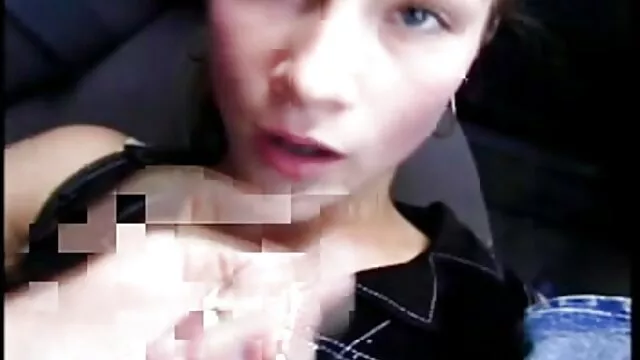 Hete porno Geen registratie  Zijn vriendin laat een scheet tot de buren gratis porno buiten terug zijn.