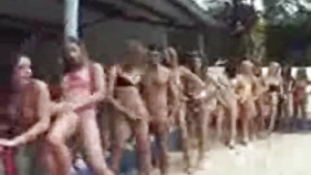 Hete porno Geen registratie  Veel best pornofilms mooie tieten.