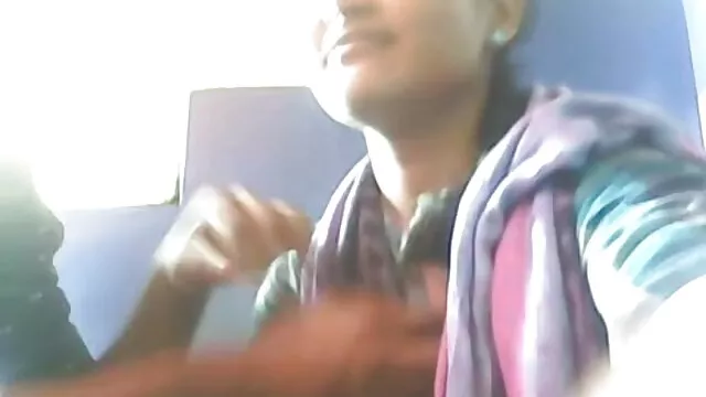 Hete porno Geen registratie  De Spaanse dame die contact opneemt met een taxichauffeur op de weg. 3d pornofilm
