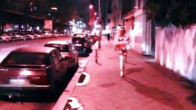 Hete porno Geen registratie  Een Franse lange porno s vrouw probeerde de kost te verdienen met een vagina.