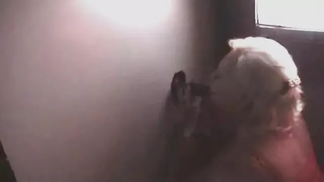 Hete porno Geen registratie  Reagan Fox gratis porno youtube streelde de gevatte vagina.