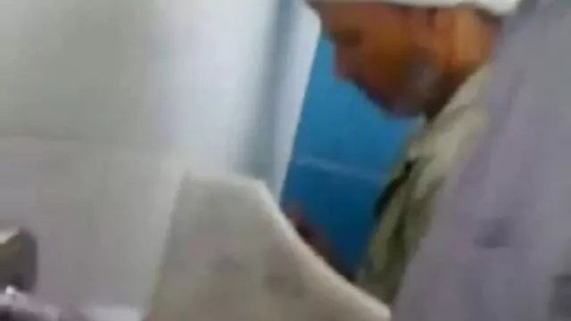 Hete porno Geen registratie  Gemaskerde duits porno dieven neuken een blondje.